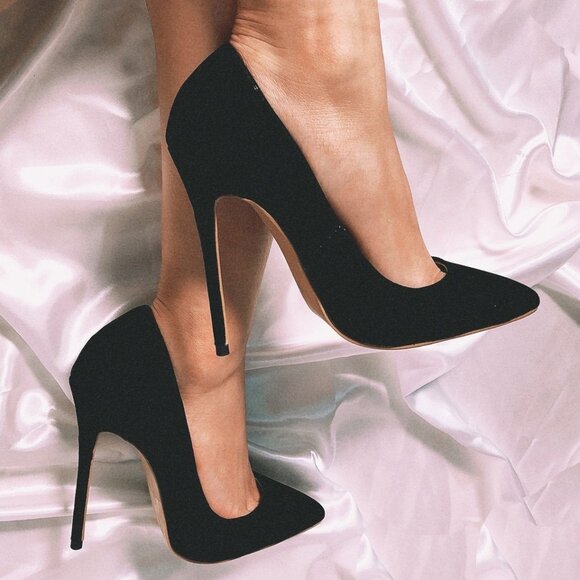 Point toe blacks stiletto high heel - Picture 2 of 7